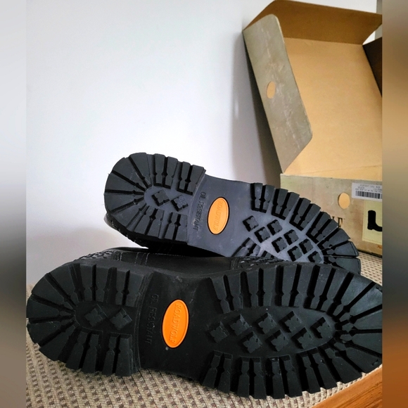 Road Wolf pull on riding boots. 10 1/2 wide, black, leather upper. Like new. - Picture 2 of 6